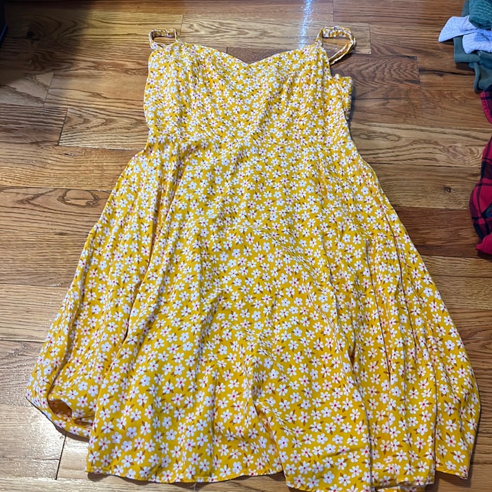 old navy dress, size M